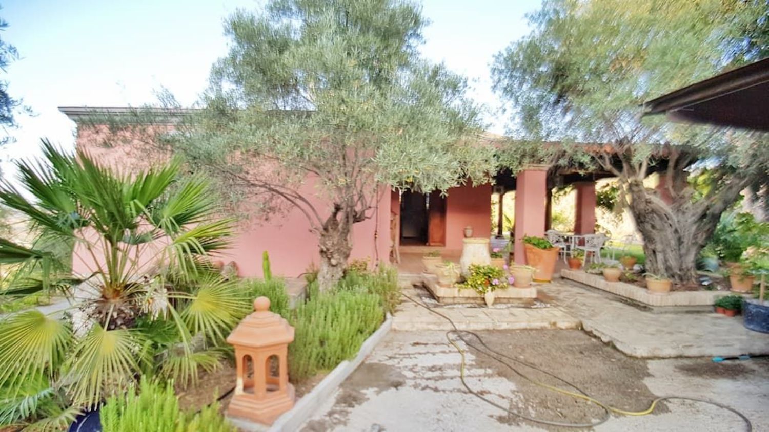 Finca avec maison à Alpujata Monda avec piscine et jardin